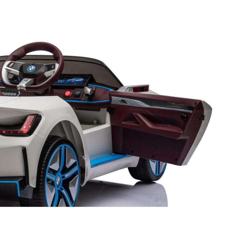 Bijeli BMW I4 na akumulator - Image 6