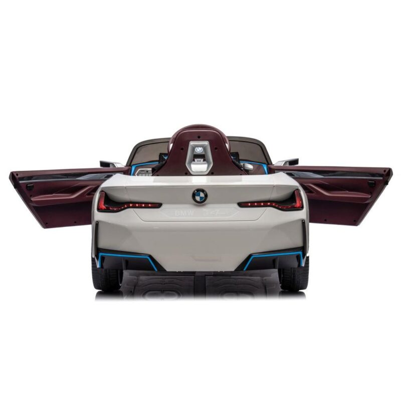 Bijeli BMW I4 na akumulator - Image 5