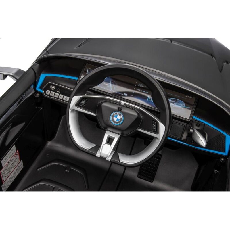 Crni BMW I4 na akumulator - Image 7